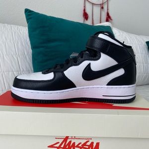 Nike x Stussy Air Force 1 Mid